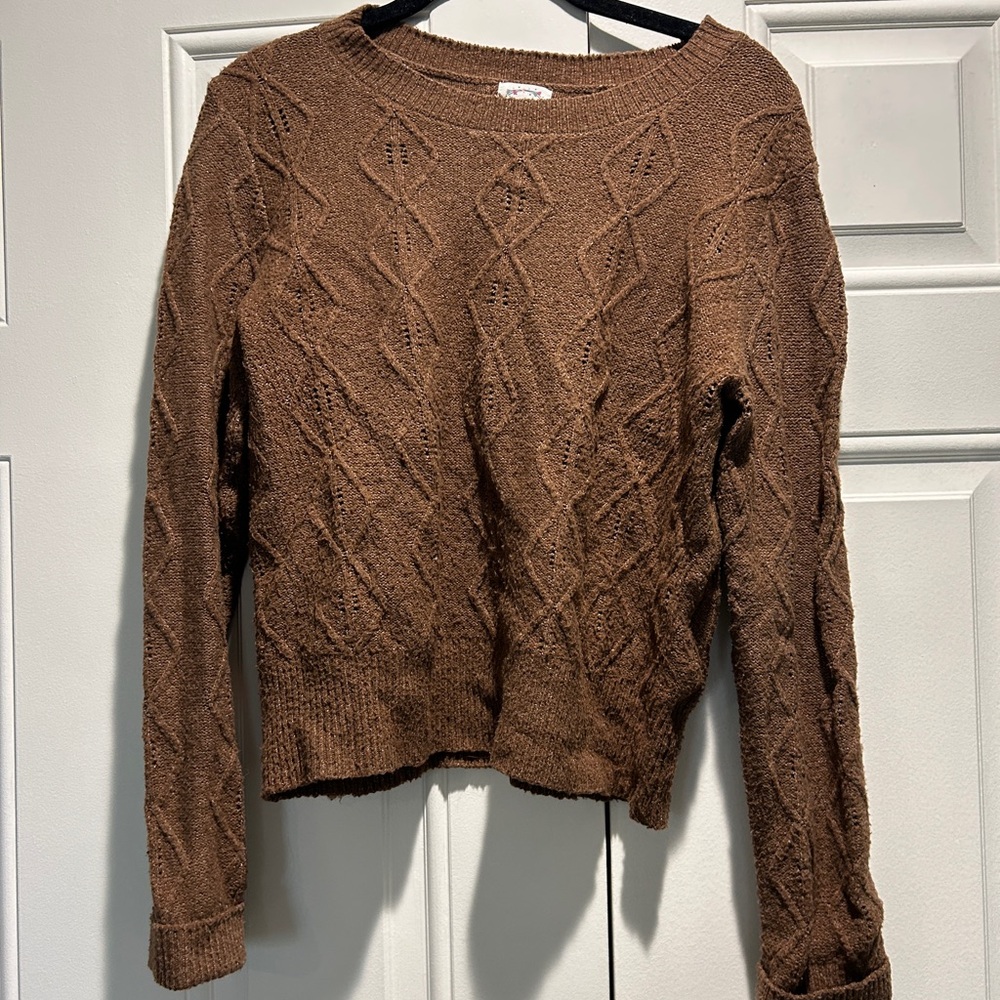 Hippie Rose Diamond Pattern Crew Neck Sweater